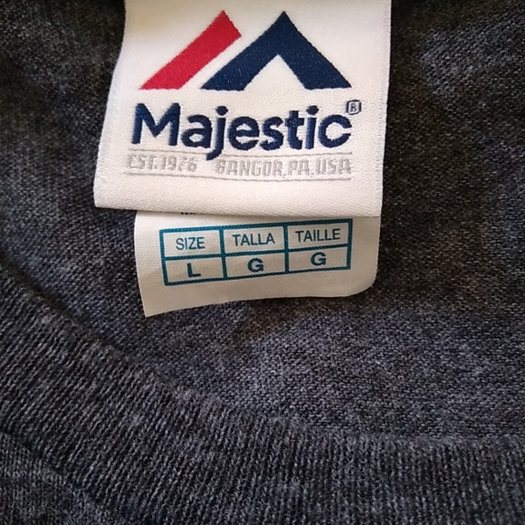 Baltimore Orioles Majestic Embossed Letters T-shirt Size L - Picture 2 of 3